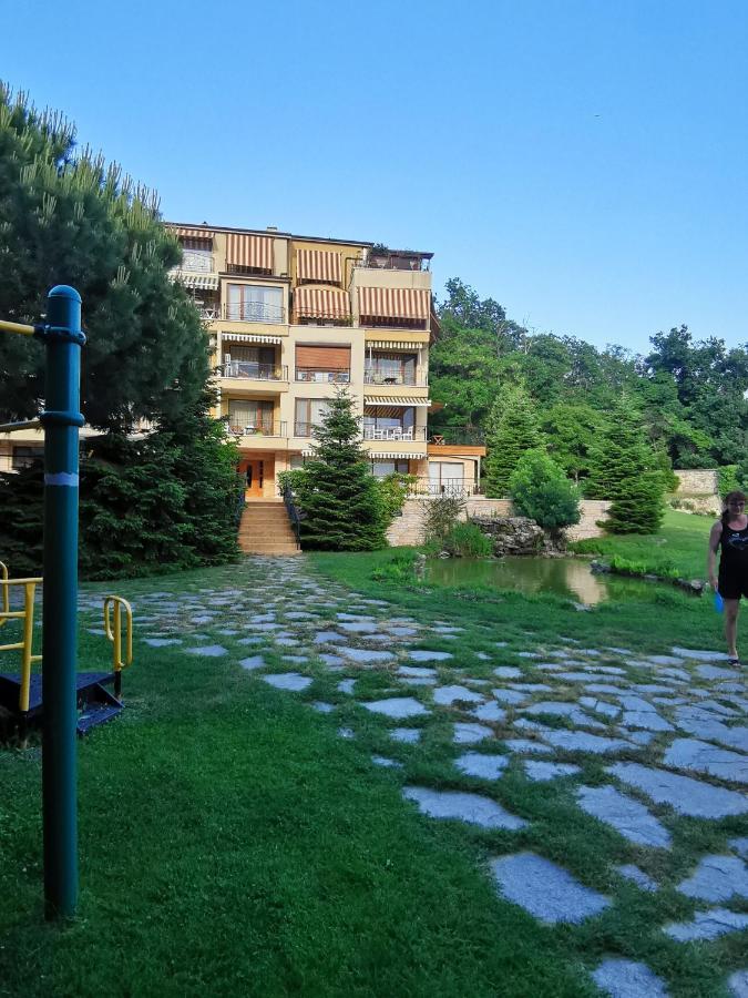 Luxury Apartment Amalfi 300 M From The Beach 바르나 외부 사진