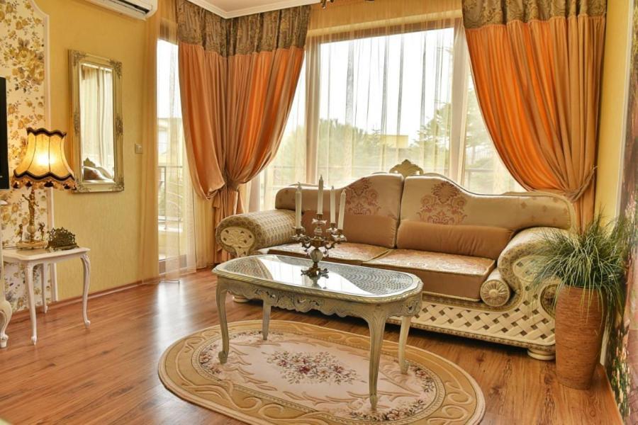 Luxury Apartment Amalfi 300 M From The Beach 바르나 외부 사진